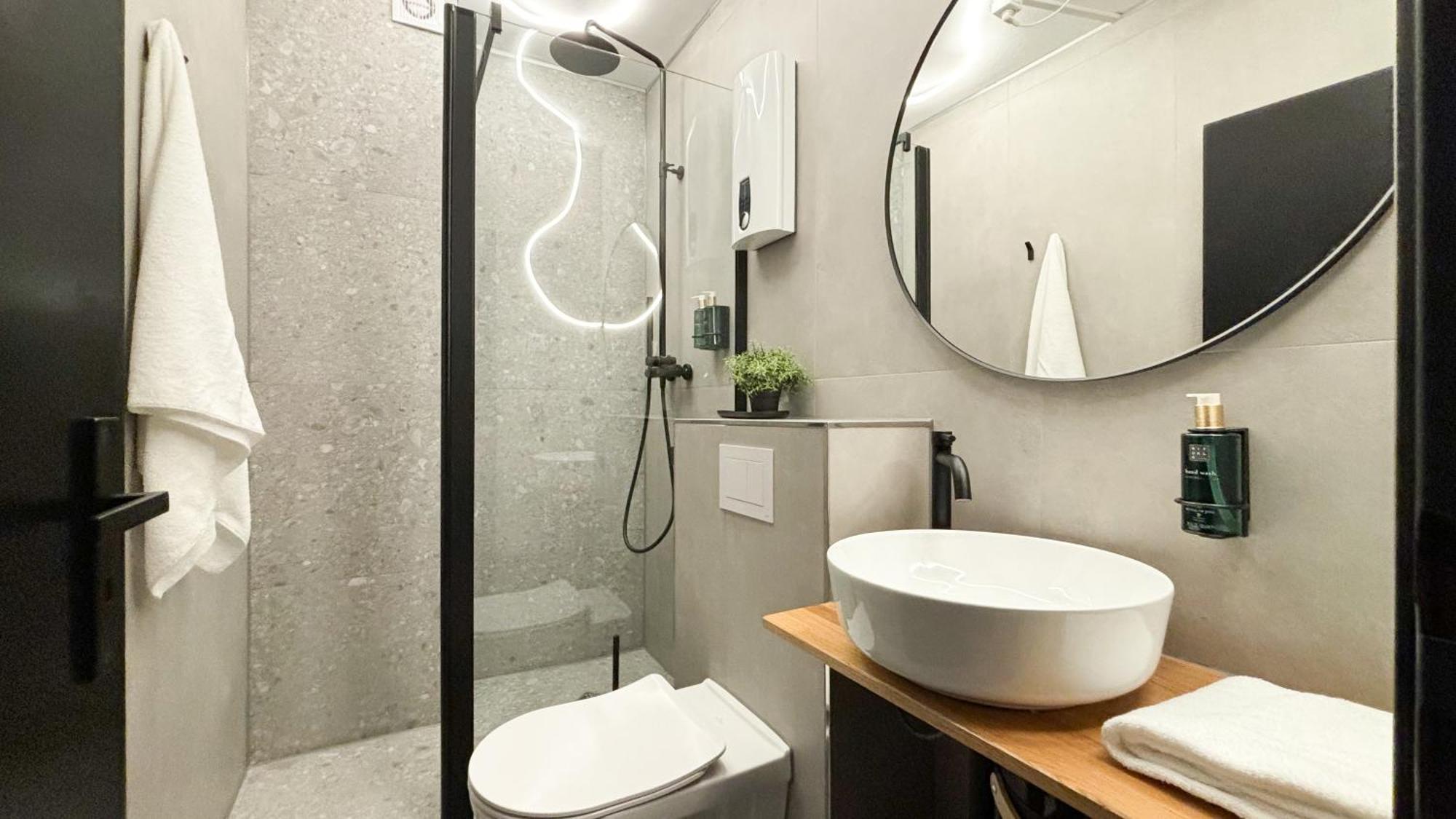 Inside Willingen - Design Apartment Mit Balkon Exterior photo