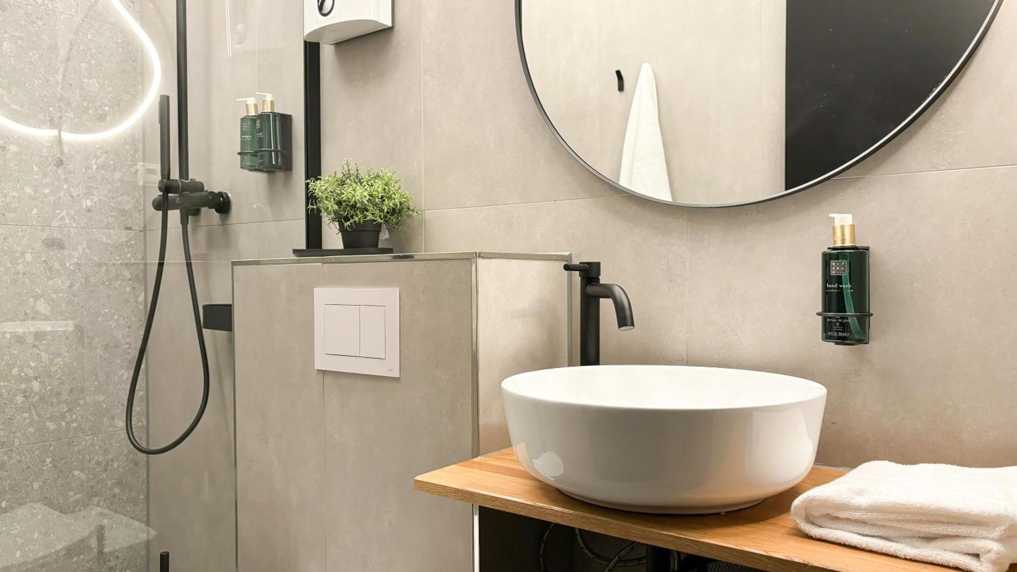 Inside Willingen - Design Apartment Mit Balkon Exterior photo